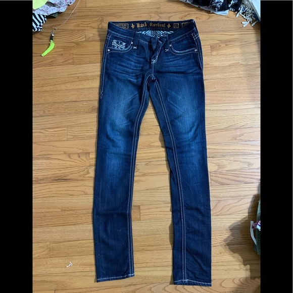 Rock revival size 27 sara skinny jeans